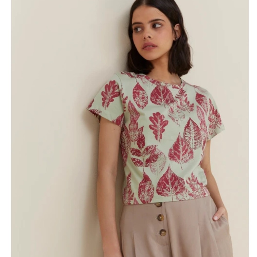 BOMBAY PAISLEY NWT Mint Leaf Crop Top SIZE M